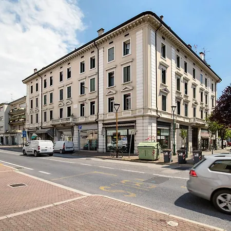 Venetian Haven Apartman *